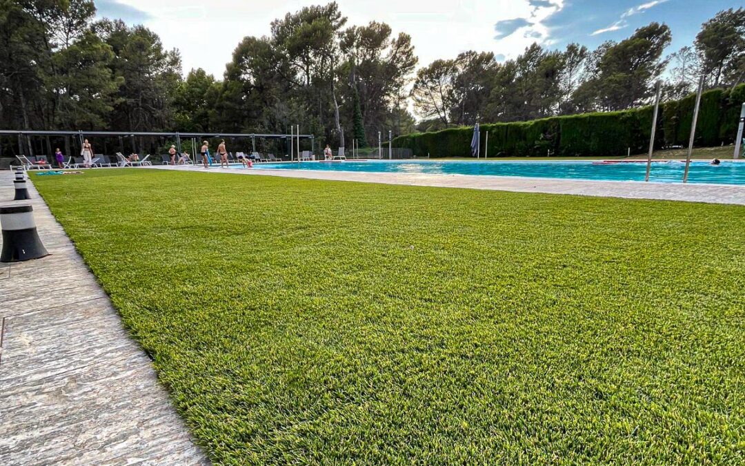 S’acosta l’obertura de la piscina exterior del Club