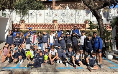 Els alumnes de l’Escola de Tenis del Club, al Godó